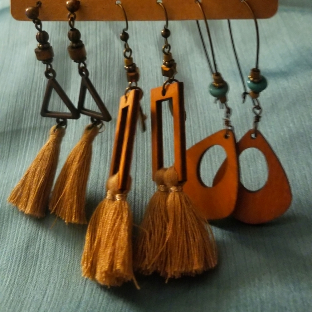 Bohemian set of 3 dangling earrings.